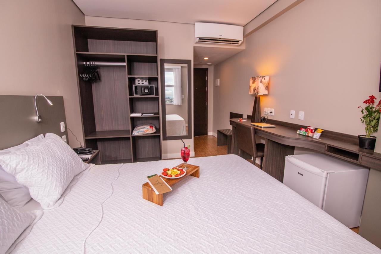 Ramada By Wyndham Manaus Torres Center Hotel Buitenkant foto