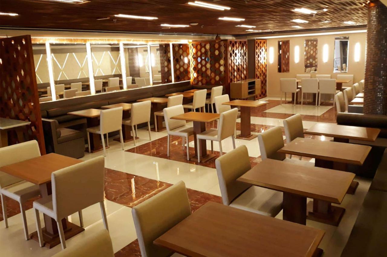 Ramada By Wyndham Manaus Torres Center Hotel Buitenkant foto