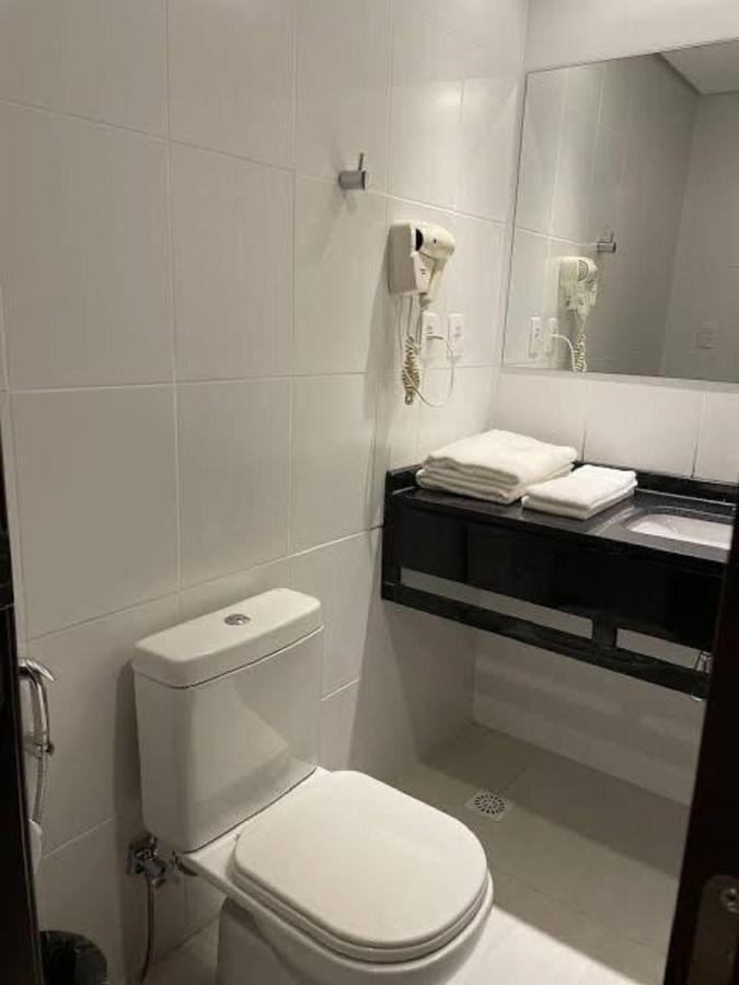 Ramada By Wyndham Manaus Torres Center Hotel Buitenkant foto