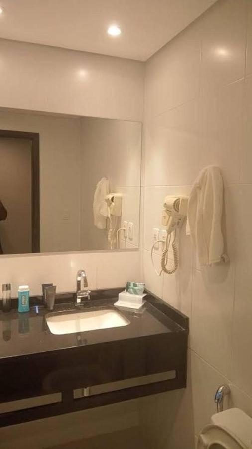 Ramada By Wyndham Manaus Torres Center Hotel Buitenkant foto
