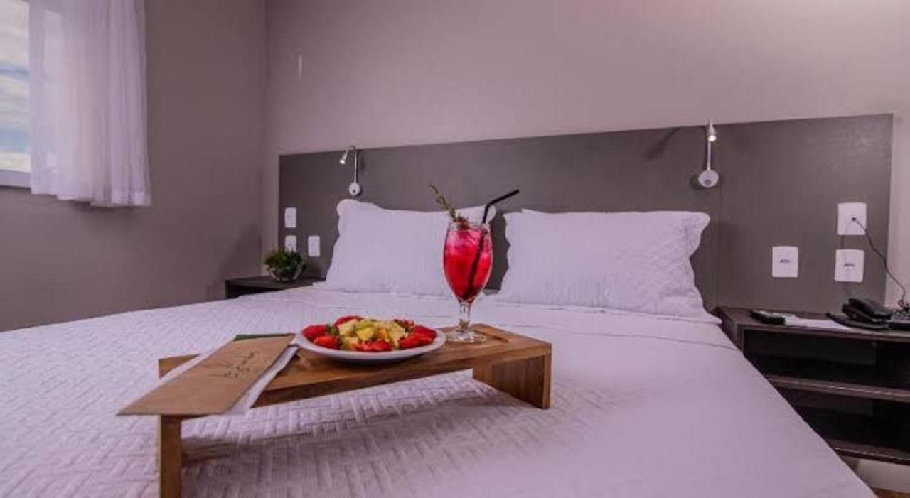 Ramada By Wyndham Manaus Torres Center Hotel Buitenkant foto